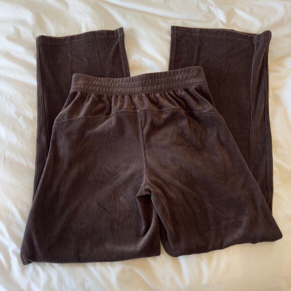 Lululemon Scuba Mid-Rise Wide-Leg Pant *Velvet Cord Espresso Size 6 - Picture 5 of 6